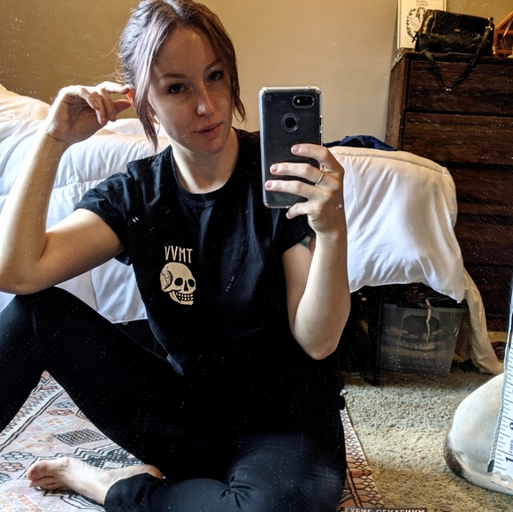 💜Meet your Posher💜 - Picture 1 of 7